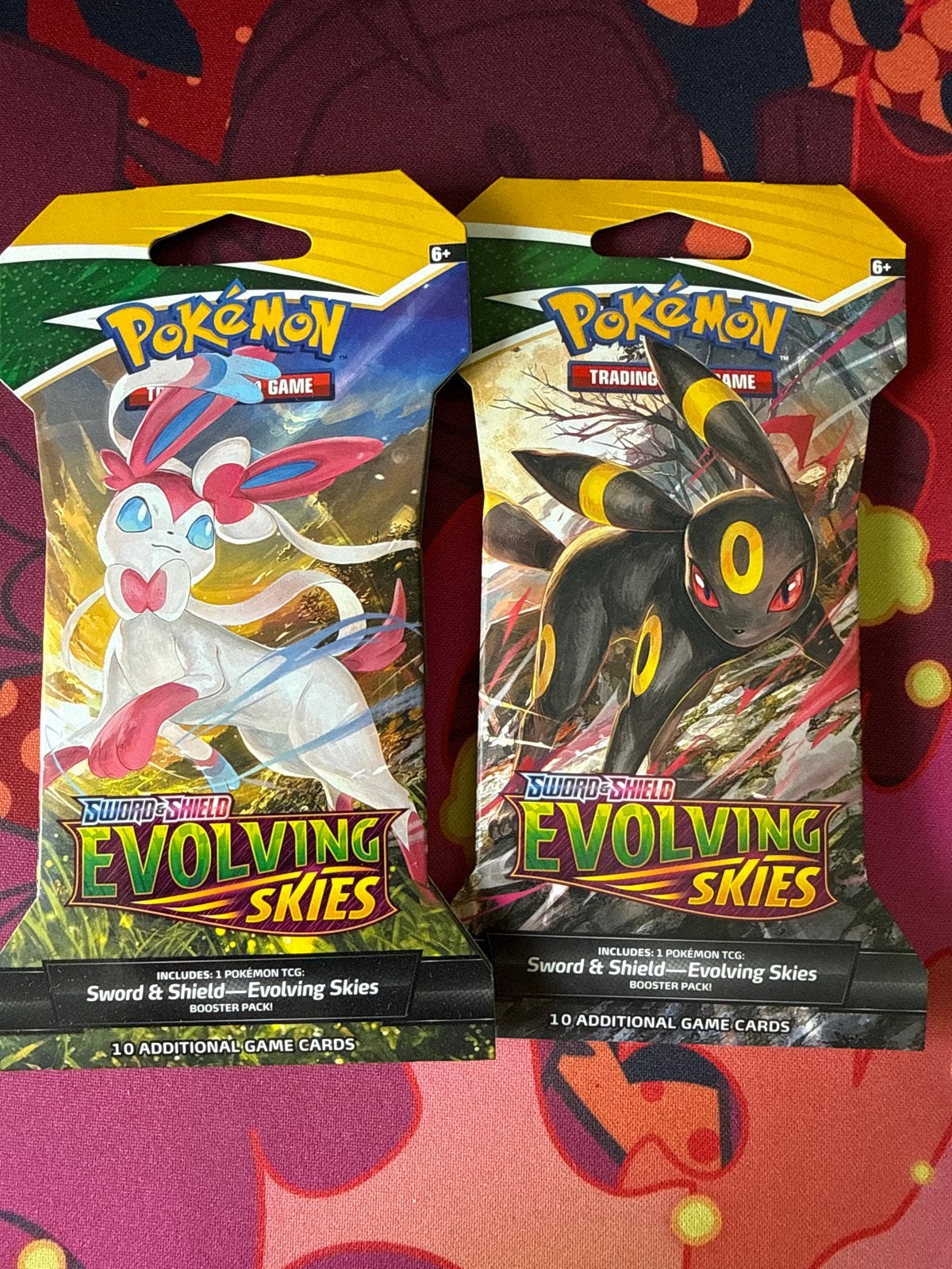 Pokémon Evolving Skies Booster Packs - Sylveon & Umbreon, Ophalen, Nieuw, Booster