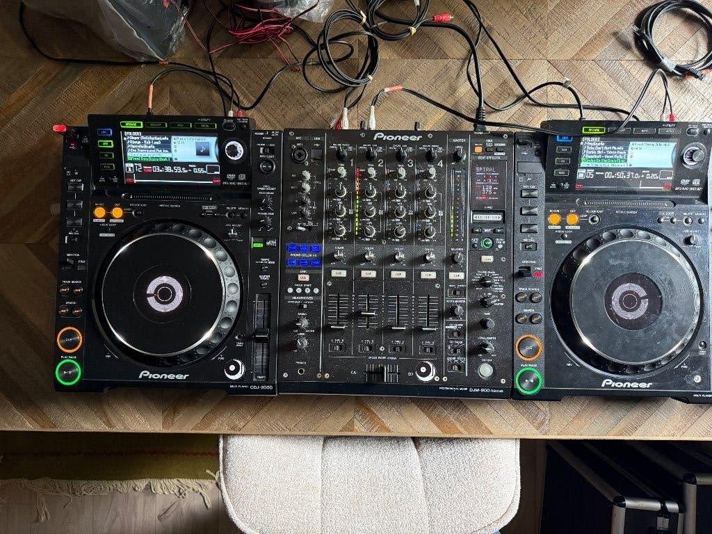 Pioneer DJ set 2xCDJ2000+nexusDJM900, Muziek en Instrumenten, Dj-sets en Draaitafels, Ophalen, Zo goed als nieuw, Dj-set, Pioneer