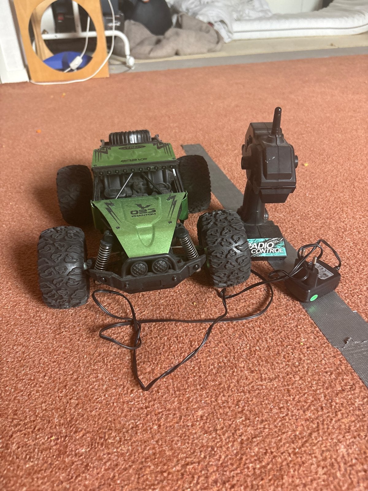 RC Offroad Auto - Groen, Zo goed als nieuw, Auto offroad, Zo goed als nieuw, RTR (Ready to Run), Overige schalen