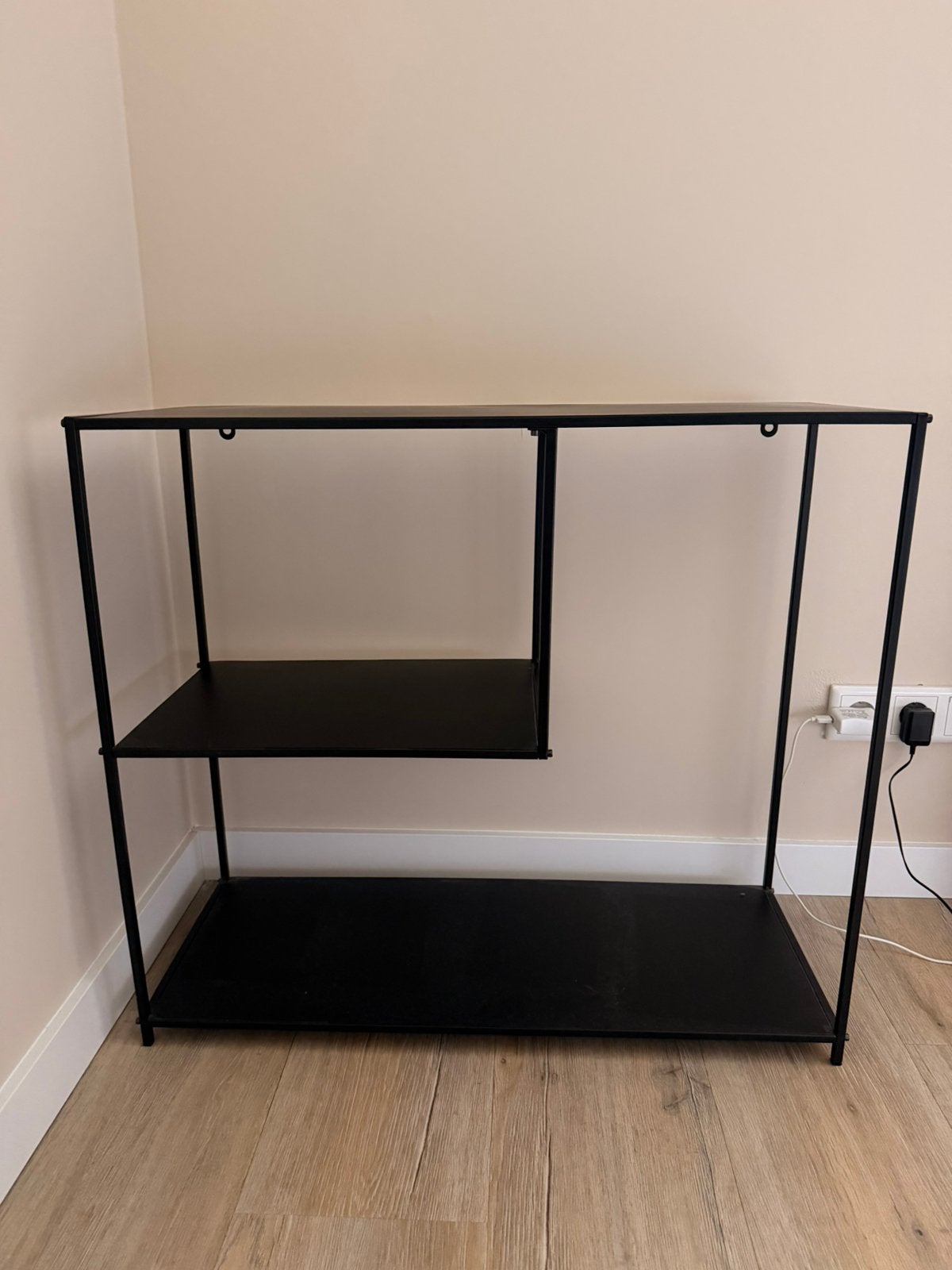 Metalen kast/dressoir, Ophalen, Met plank(en), Minder dan 50 cm, Zo goed als nieuw