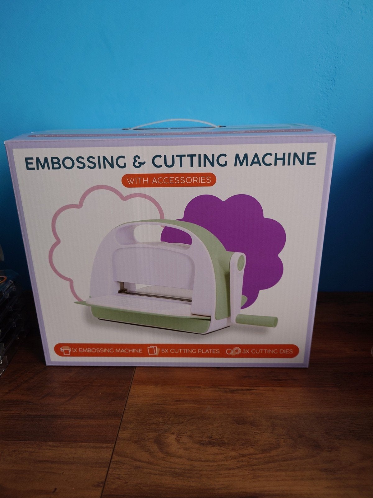 Embossing & Cutting Machine, Geschikt voor snijden, Gebruikt, Meerkleurig, Ophalen of Verzenden