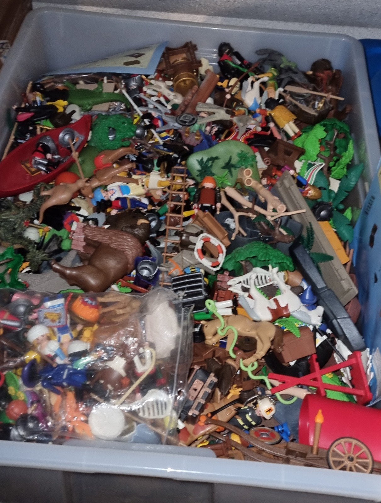 Ontzettend veel Playmobil, Ophalen