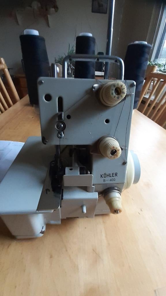 Te koop 3 draads lockmachine, Hobby en Vrije tijd, Ophalen, Lockmachine, Overige merken