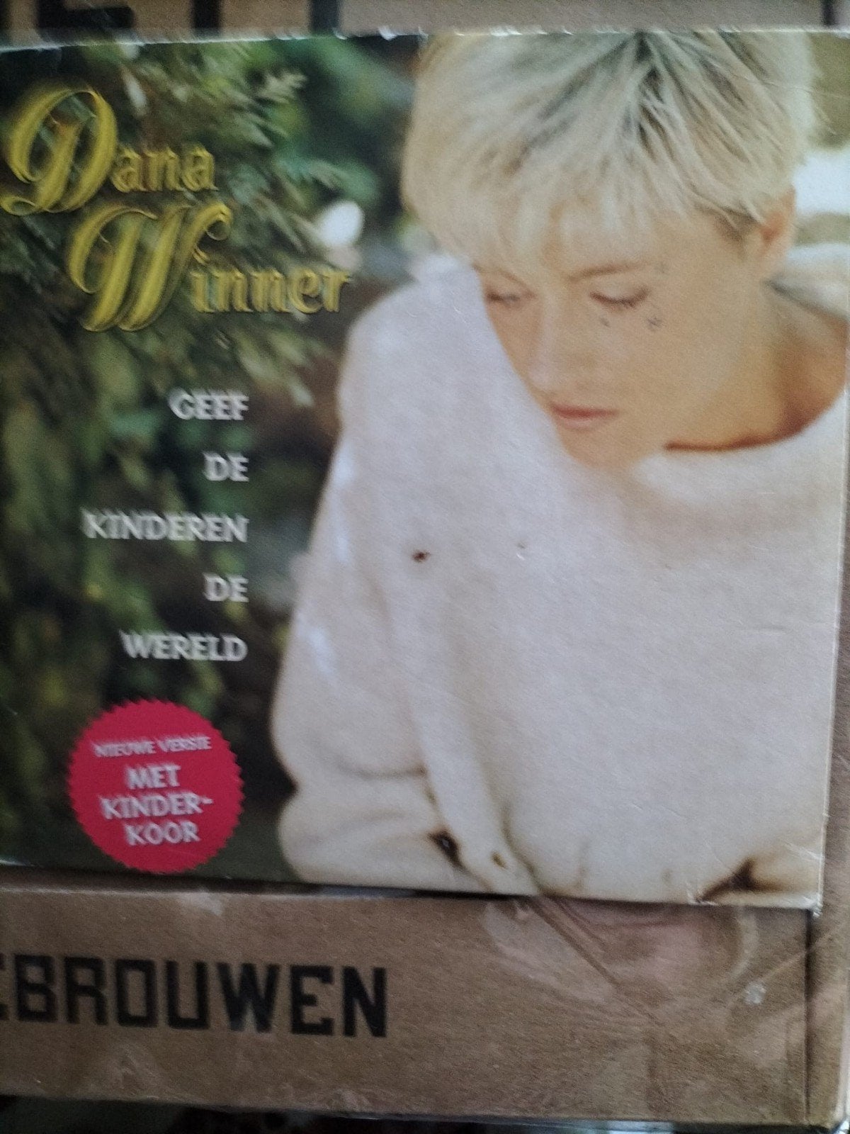 Dana Winner - Geef De Kinderen De Wereld CD Single, Cd's en Dvd's, Ophalen of Verzenden, Gebruikt, Nederlandstalig, Inclusief doosje