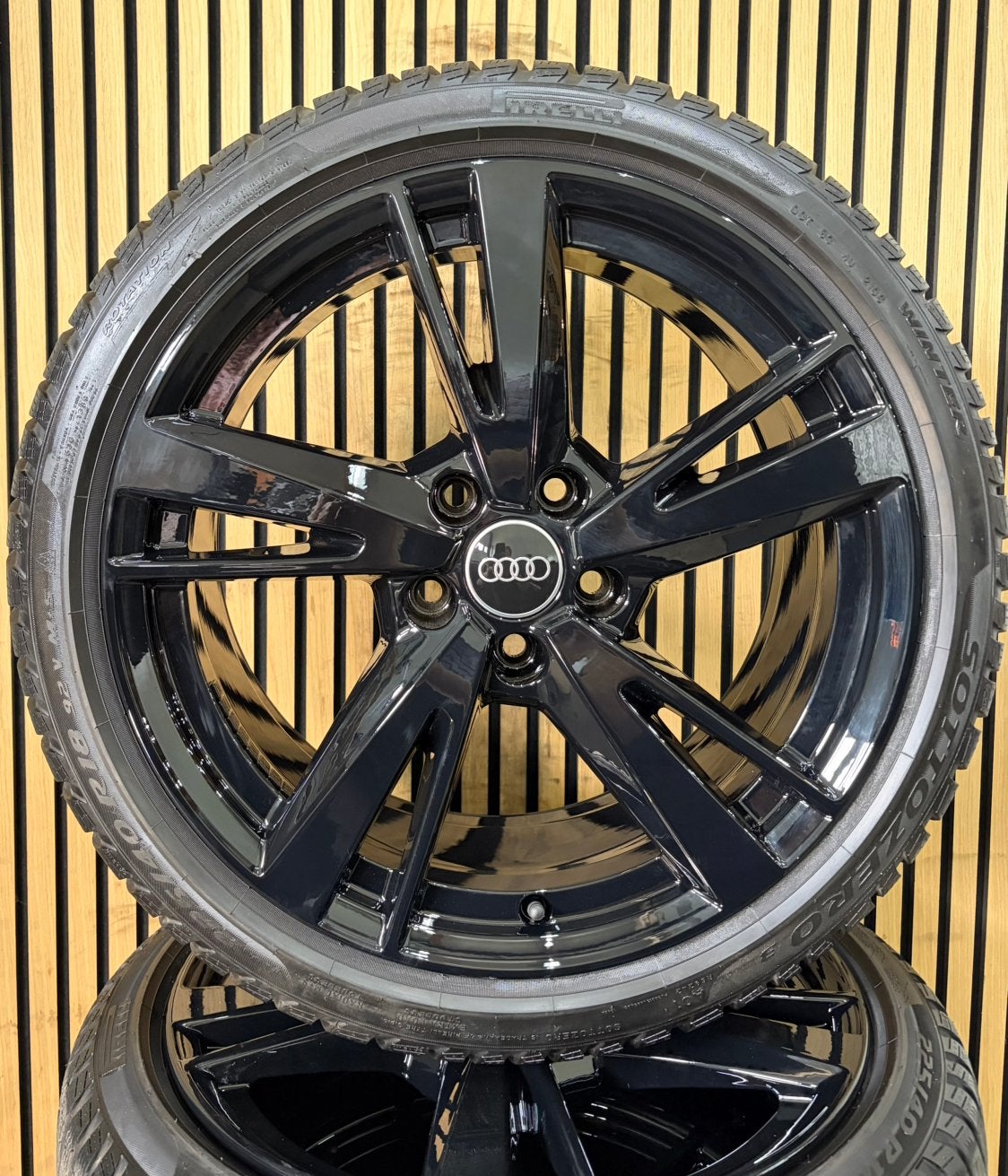 Originele 18” Audi A3 S3 8Y 8V Winterbanden Winterset, Gebruikt, ., Banden en Velgen, 18 inch