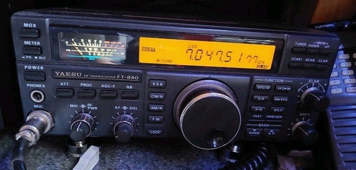 Yaesu FT-840 HF Transceiver, Telecommunicatie, Ophalen of Verzenden, Gebruikt, Zender en Ontvanger