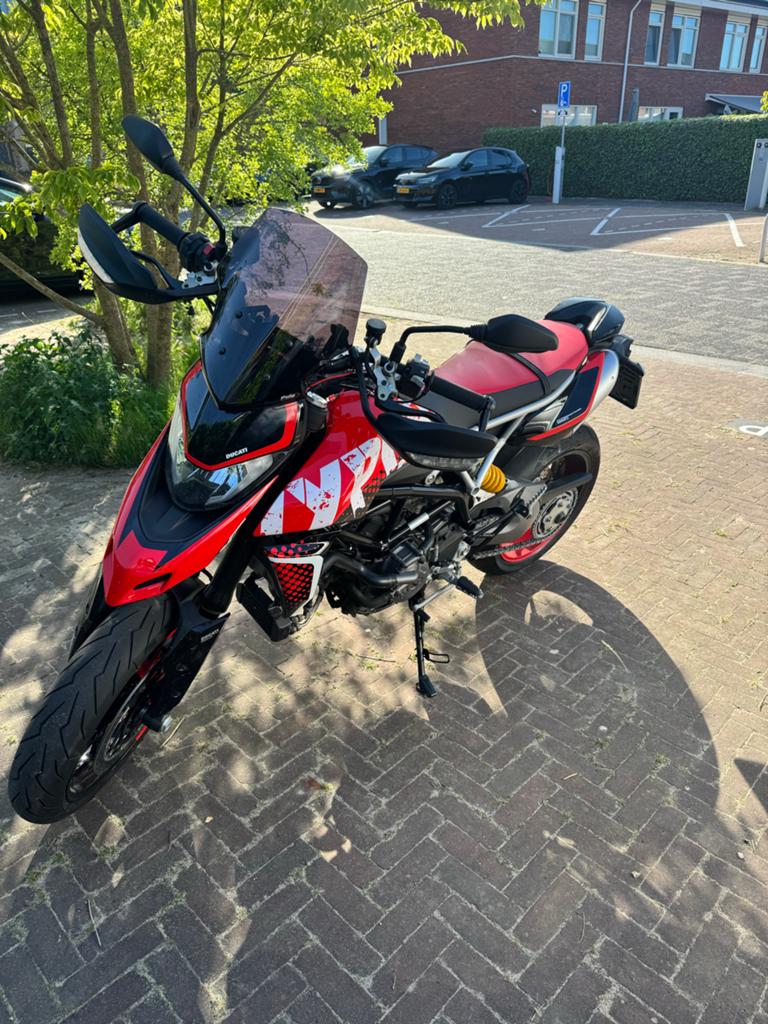 Ducati Hypermotard 950 RVE - Scherpe Supermoto!, Motoren, Motoren | Ducati, 2 cilinders, Motorrijbewijs A, Gebruikt, Particulier