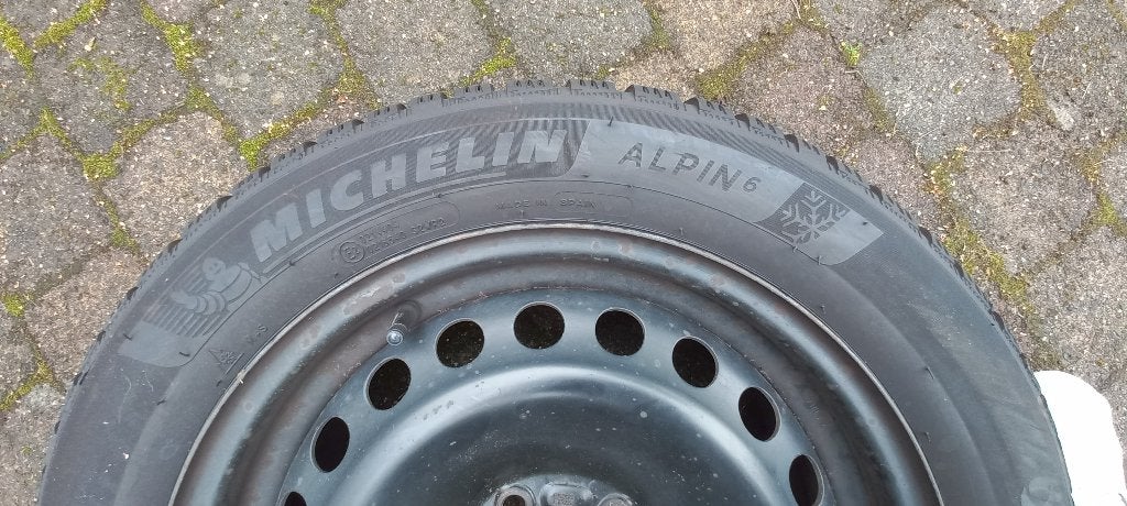 Michelin Alpin 6 winterbanden, Ophalen, Gebruikt, 16 inch, Band(en)