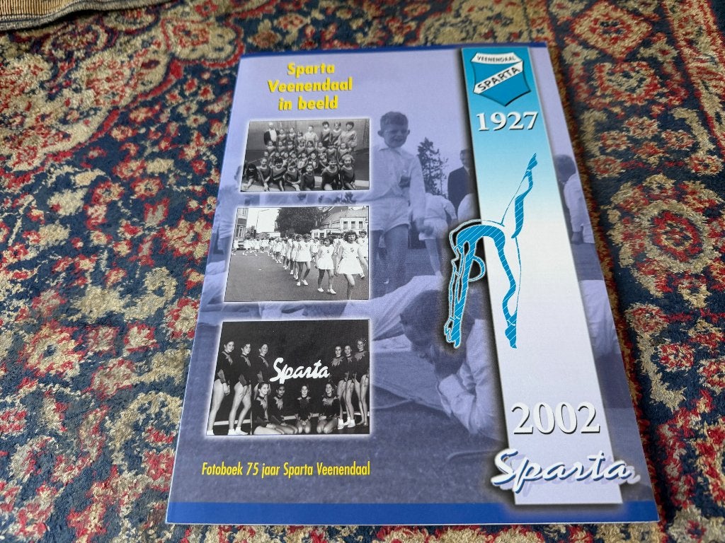 Sparta Veenendaal in Beeld 1927 2002, Ophalen of Verzenden, 19e eeuw, Nieuw