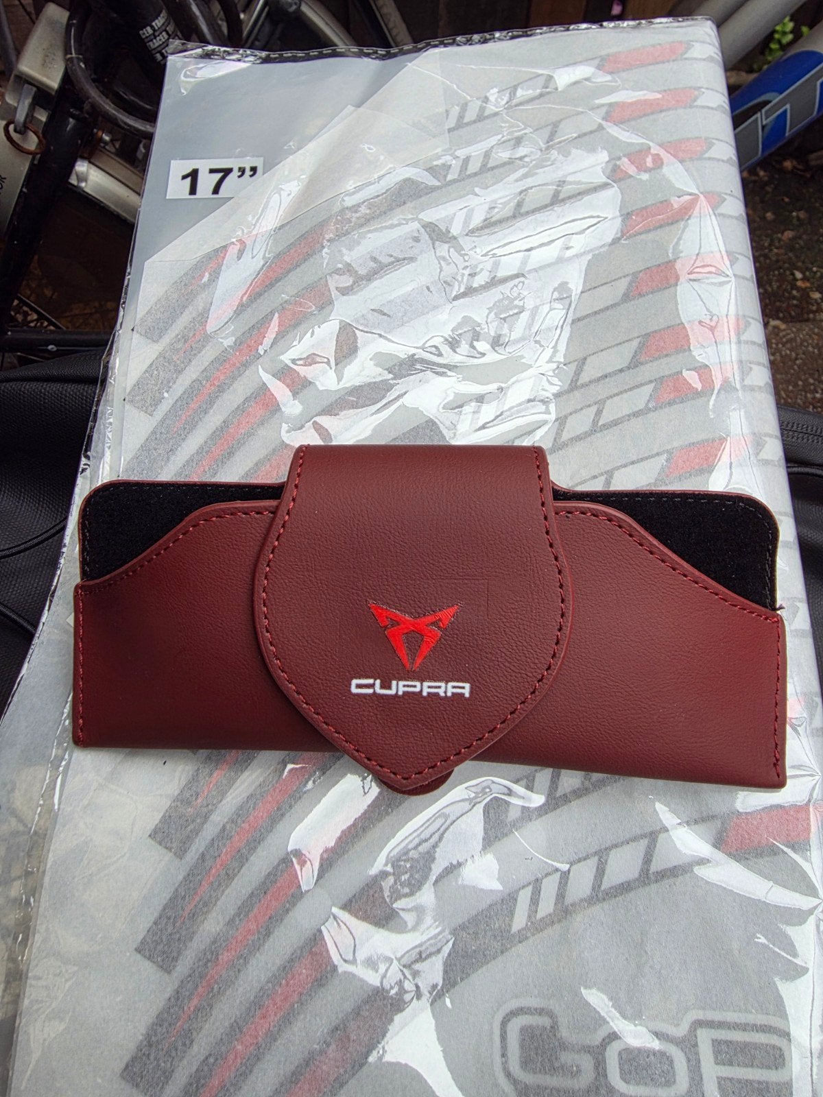 Cupra brillenkoker / opbergtasje, Auto diversen, Ophalen of Verzenden, Nieuw