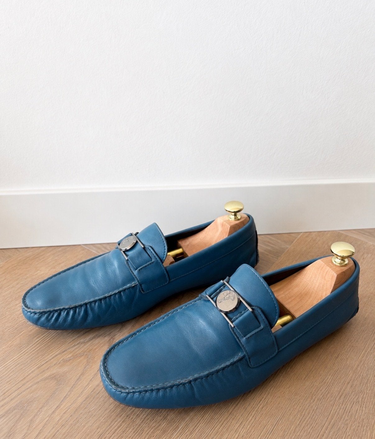 Versace Medusa Loafers - Blauw Leer - Maat 44, Kleding | Heren, Schoenen, Loafers, Blauw, Ophalen of Verzenden, Gedragen
