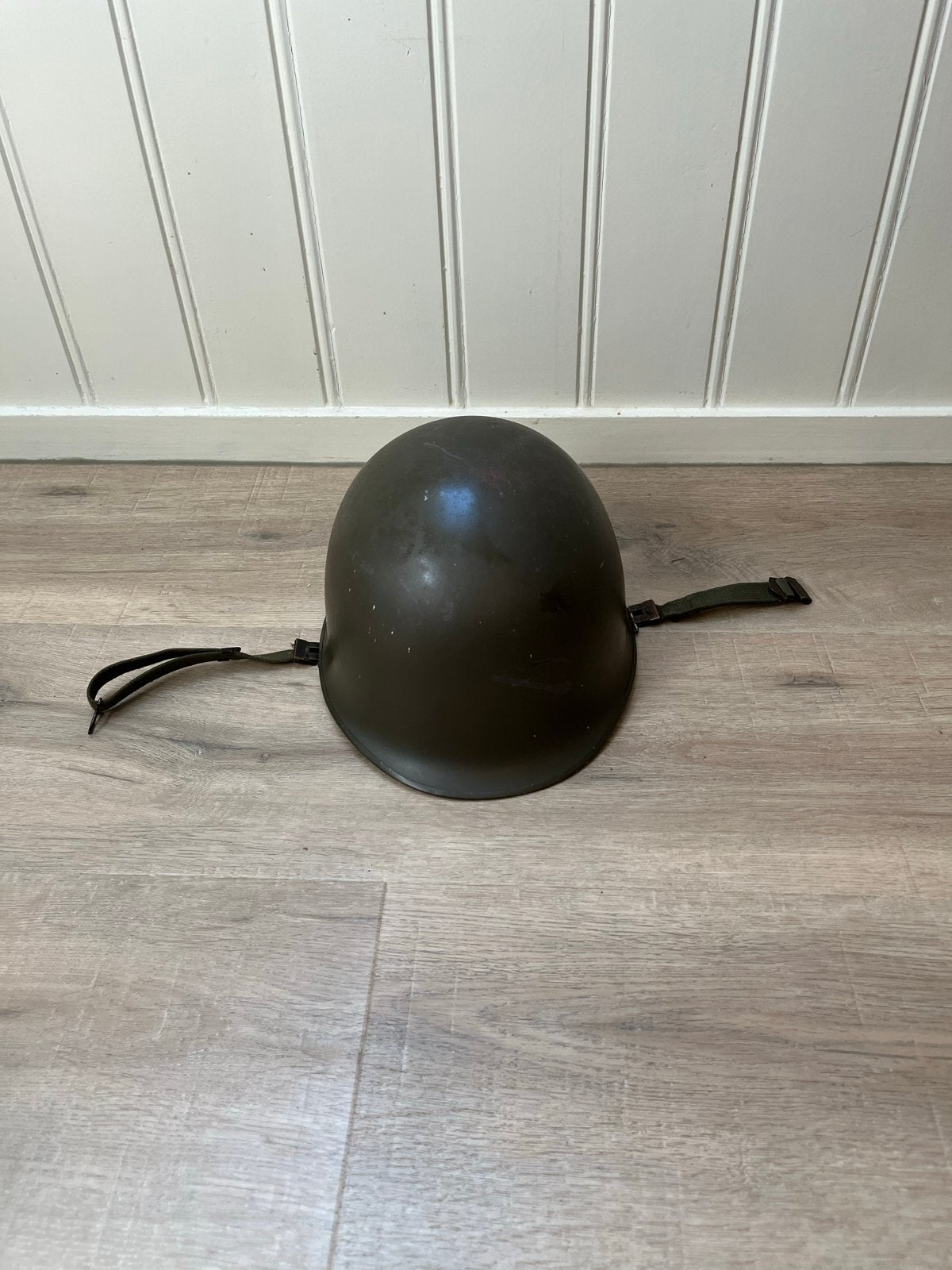 KL leger helm jaren 50 (KL=koningklijke landmacht), Ophalen of Verzenden, Landmacht, Overige gebieden, Helm of Baret