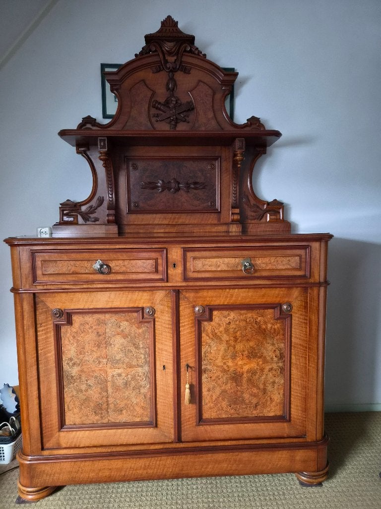 Antieke Biedermeier Buffetkast – Wortelnotenhout, Antiek en Kunst, Ophalen