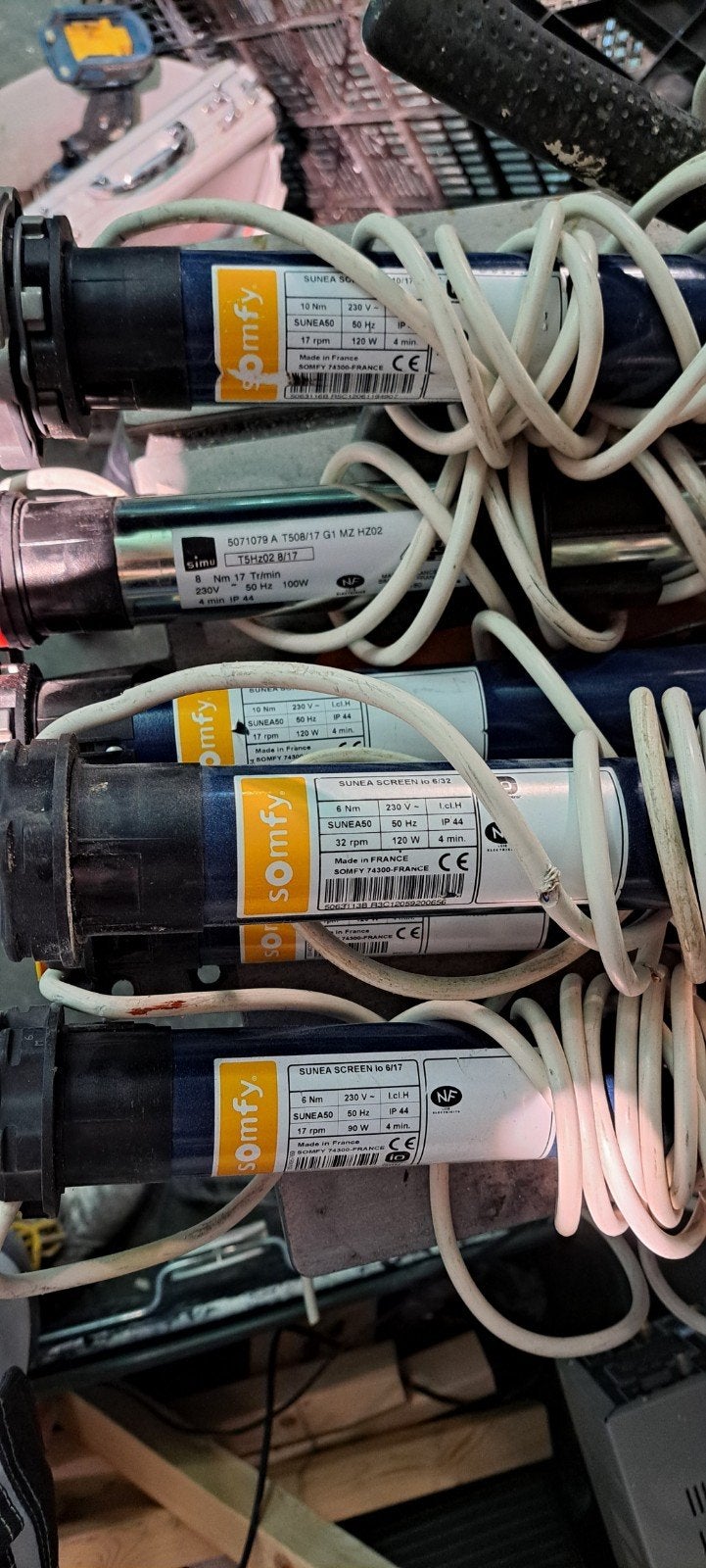 Divz motoren zonwering - showroom modellen, Doe-het-zelf en Verbouw, Rolluiken, Ophalen of Verzenden, Wit, Minder dan 100 cm, Minder dan 100 cm