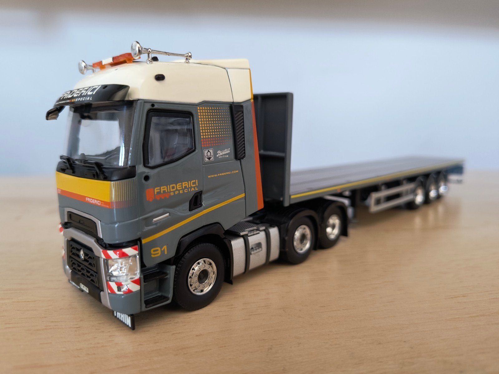 Tekno Renault Friderici, Ophalen of Verzenden, Zo goed als nieuw, Bus of Vrachtwagen, Tekno