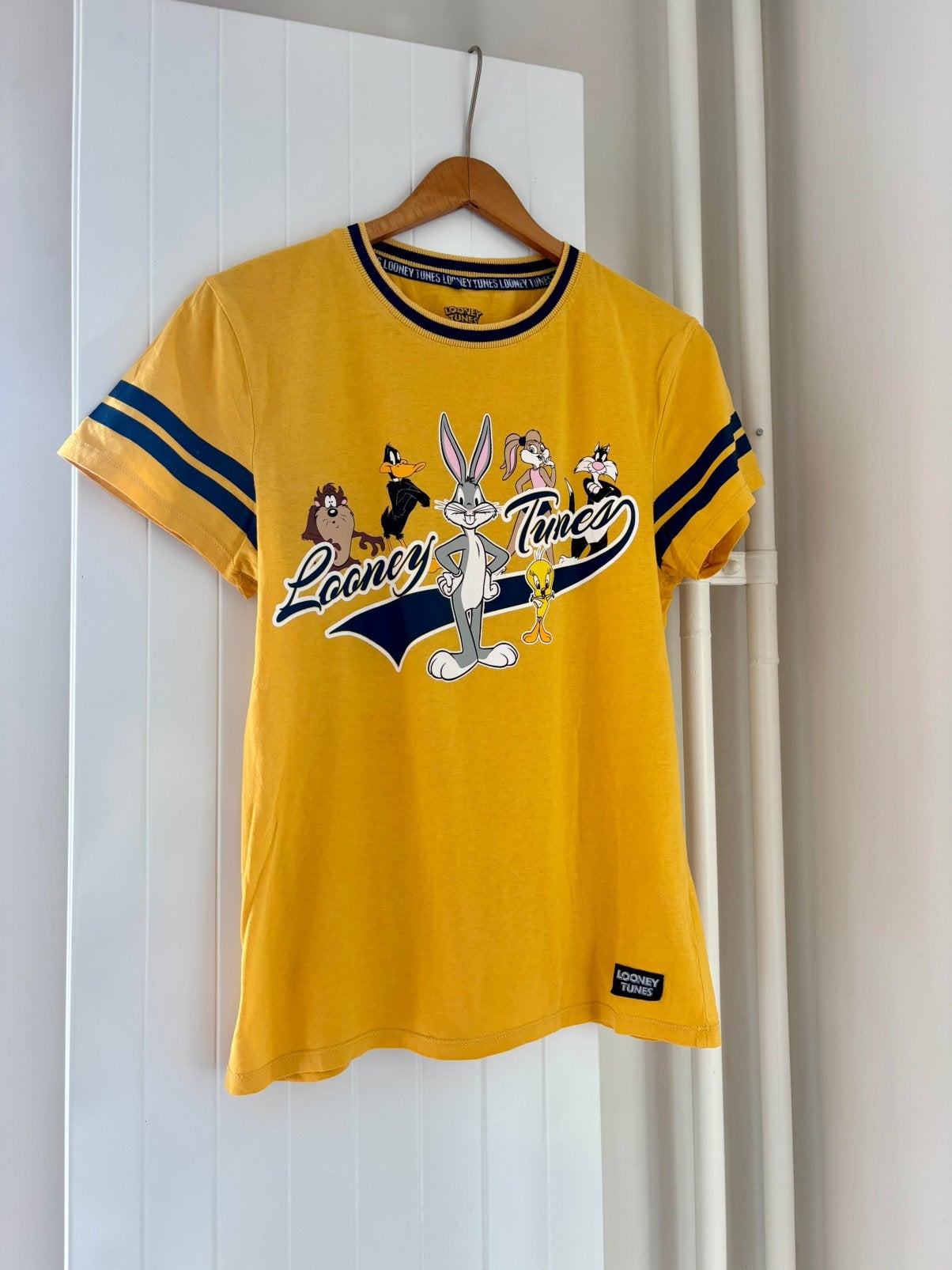 Looney Tunes cartoon T-shirt | Bugs Bunny Tweety Sylvester, Ophalen of Verzenden, Gedragen, Geel, Korte mouw
