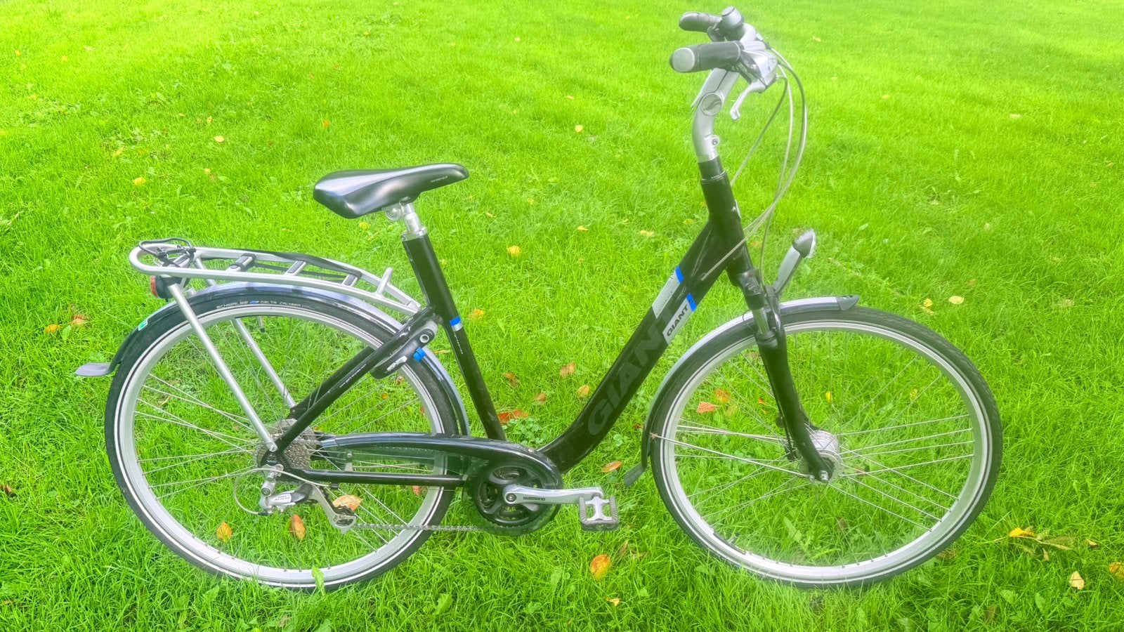 Nette mooie goede unisex damesfiets Giant Cosmo RS3 56cm T21, Fietsen en Brommers, Ophalen, Gebruikt, Velgrem, Versnellingen