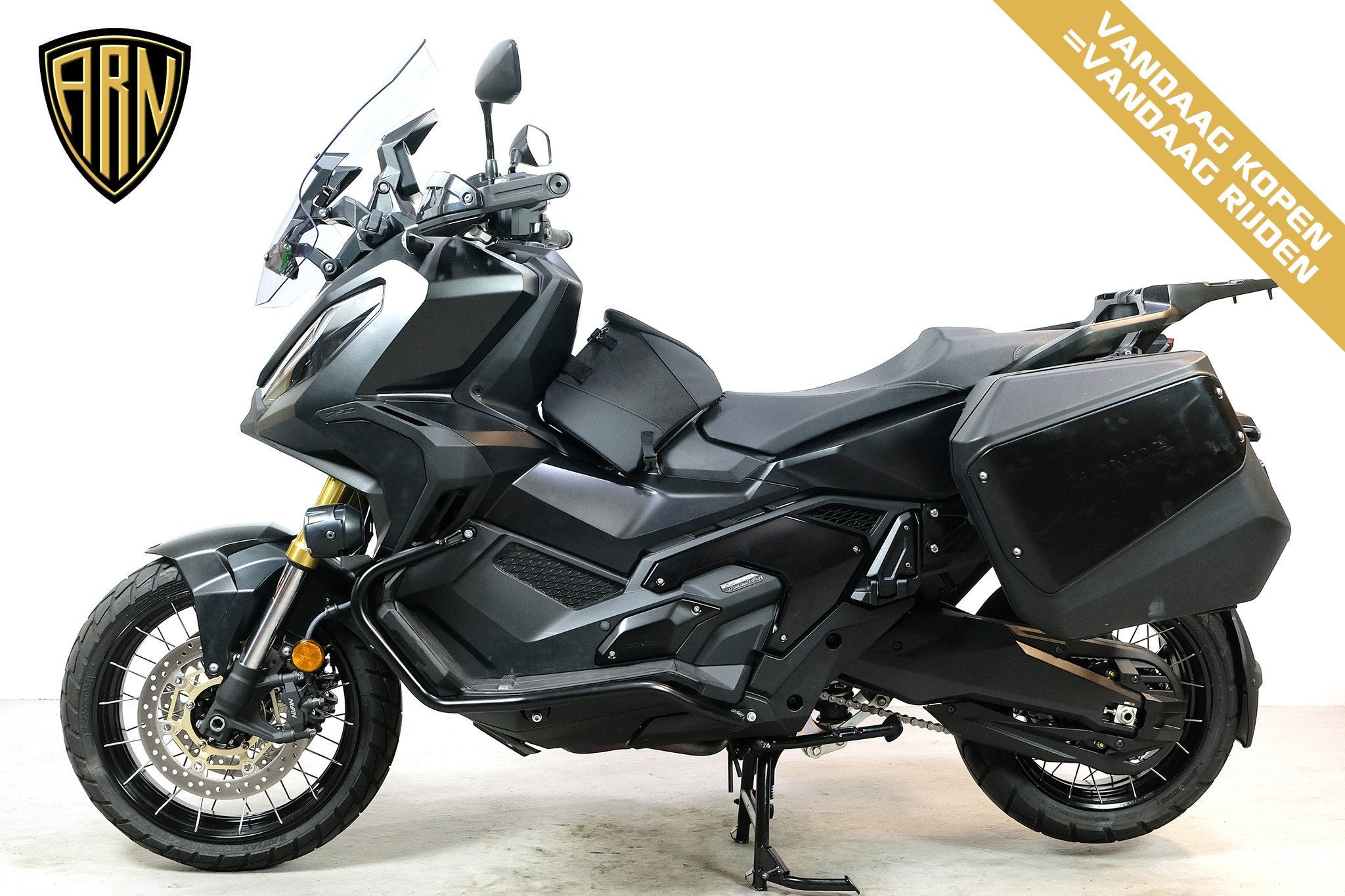 Honda X-ADV (bj 2022), Bedrijf, Toermotor, Traction Control