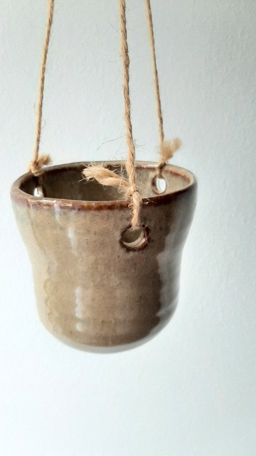 Schattig planten hanger,nieuw,handgemaakt., Rond, Ophalen of Verzenden, Aardewerk, Minder dan 40 cm
