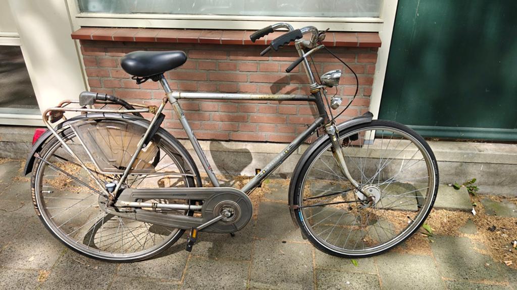Ouderwetse Gazelle fiets - opknapper, Fietsen en Brommers, Fietsen | Heren | Herenfietsen, Gebruikt, Gazelle, Versnellingen, Trommelrem