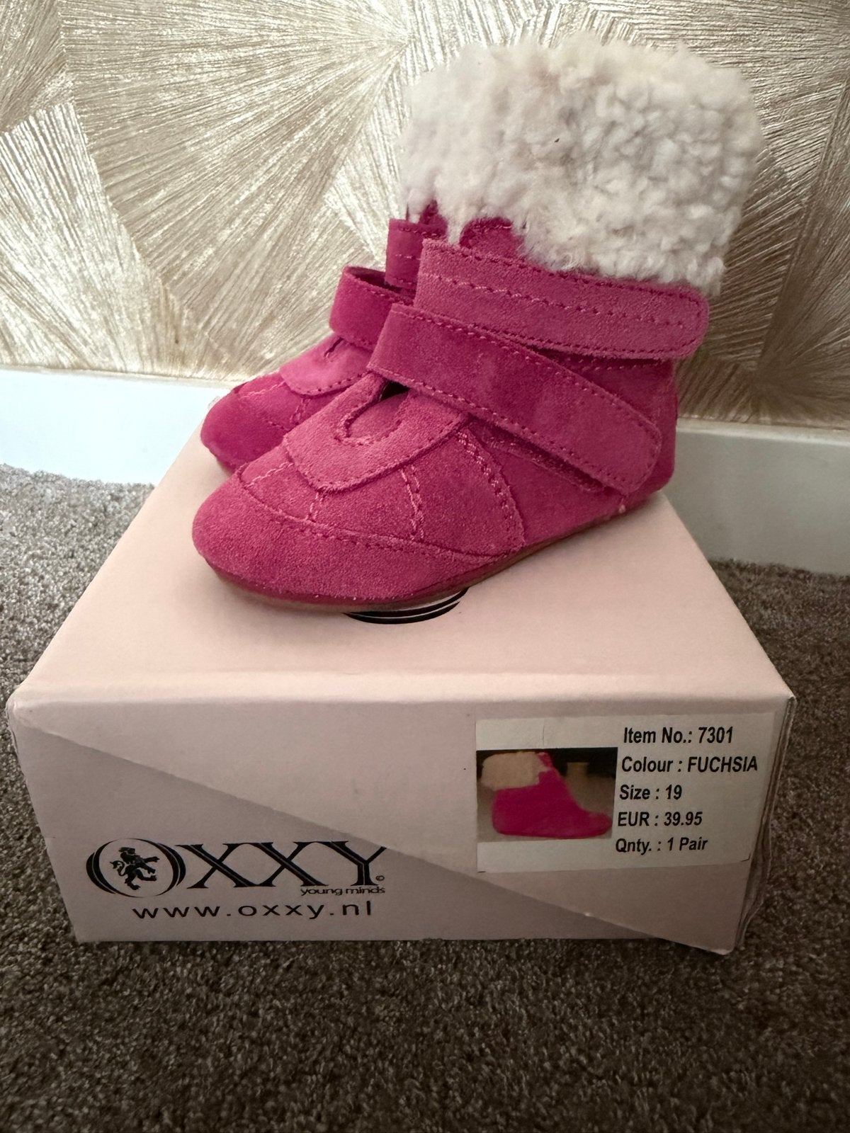 Nieuwe OXXY baby schoentjes maat 19 - Fuchsia, Ophalen of Verzenden, Nieuw, Meisje, Schoentjes