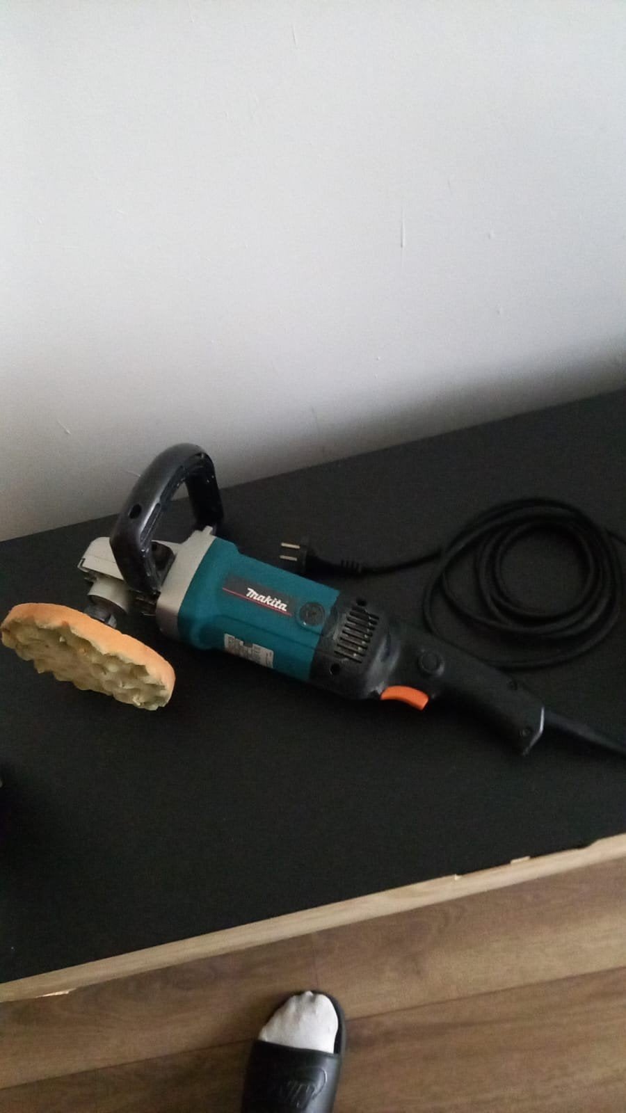 Makita 9227CB Polijstmachine/Slijpmachine 1200W, Ophalen