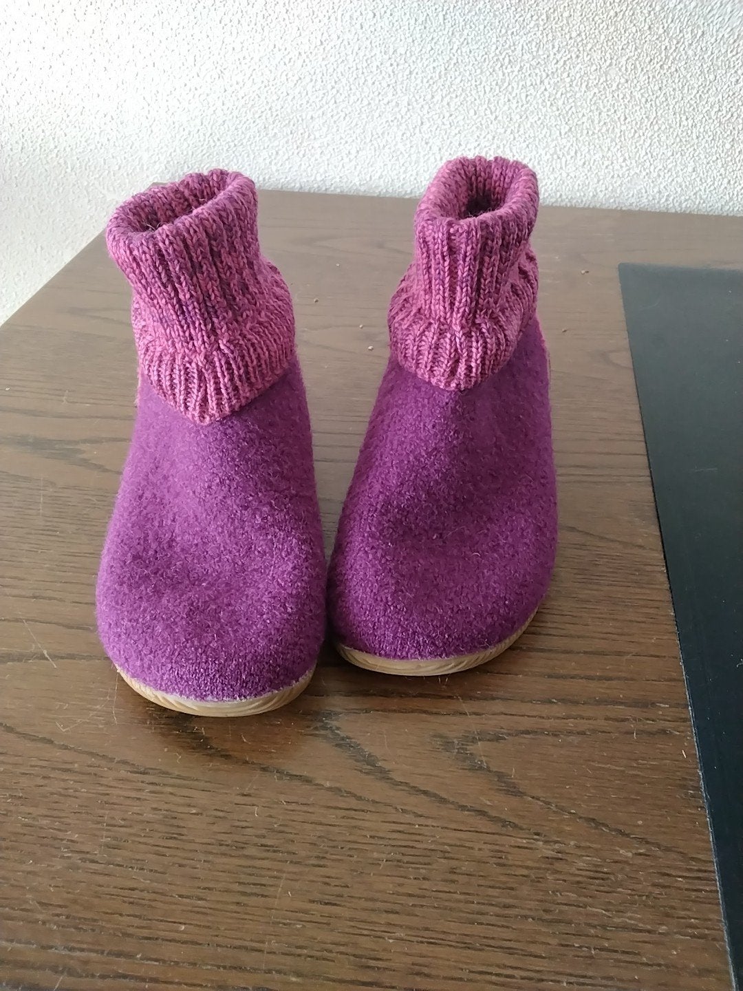Giesswein meisjes pantoffels mt 30, Meisje, Overige typen, Ophalen of Verzenden, Zo goed als nieuw