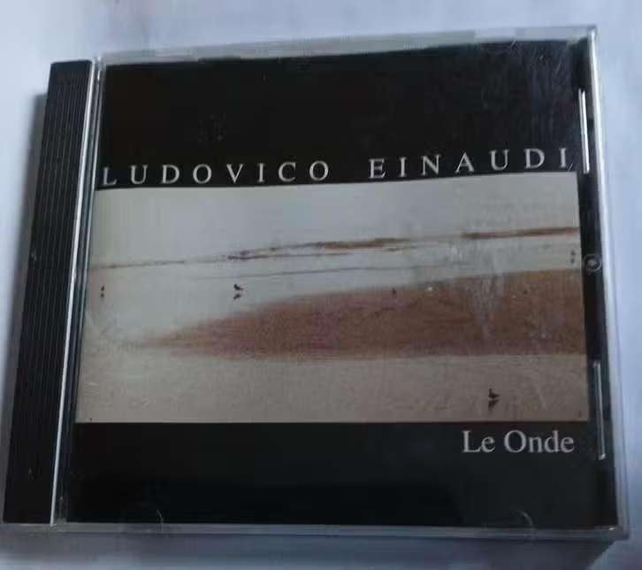 CD Ludovico Einaudi – Le Onde / 74321397022, Ophalen of Verzenden, Modernisme tot heden, Zo goed als nieuw, Kamermuziek