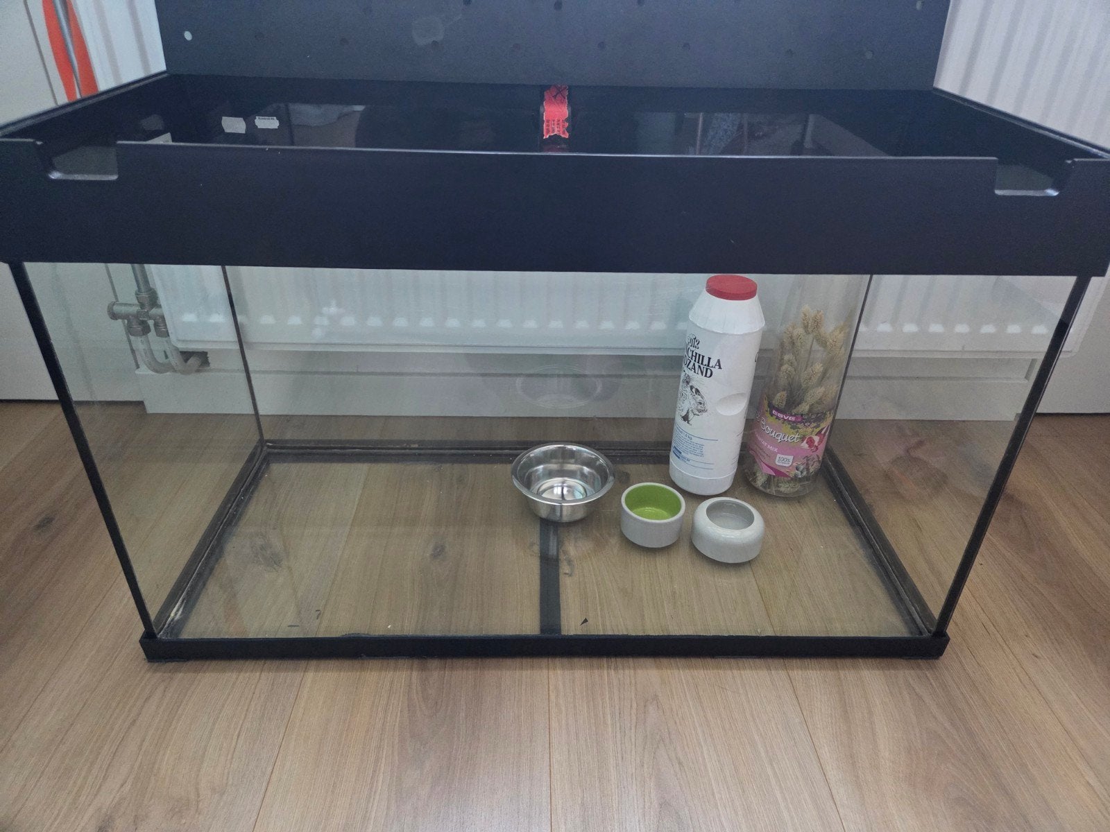 Knaagdieren hok / kooi
Oude Jewel aquarium omgebouwd tot koo, Dieren en Toebehoren, Gebruikt, Minder dan 75 cm, Muis, Hok