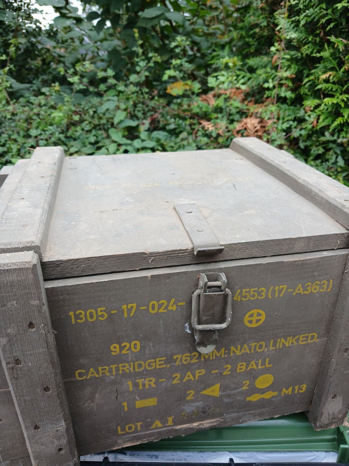 houten kist, Verzamelen, Militaria | Algemeen, Ophalen, Landmacht, Nederland, Kist of Geocache