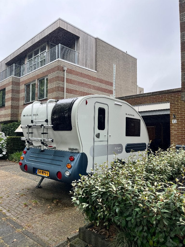 Adria Action 361 LH (2025) – NIEUWSTAAT, Overige typen, Standaardzit, Tot en met 2, Kachel