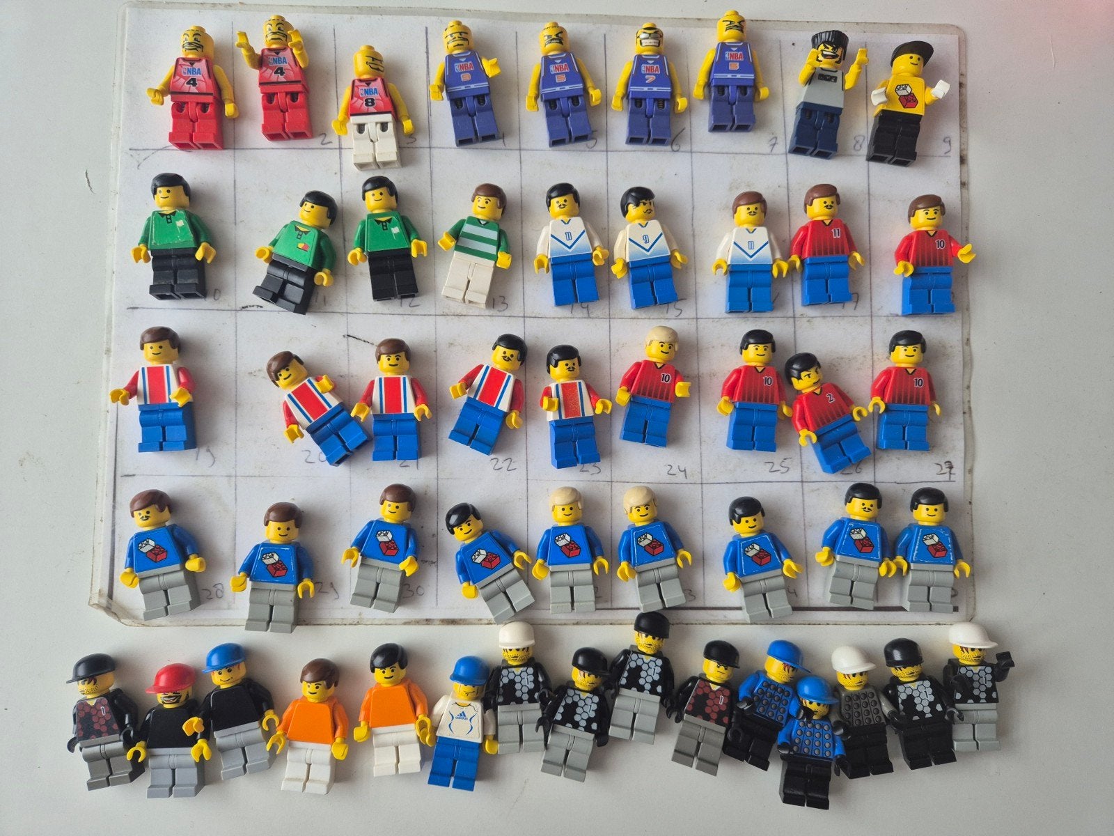 lego adv21 sport voetbal basketbal poppetjes, Ophalen of Verzenden, Nieuw