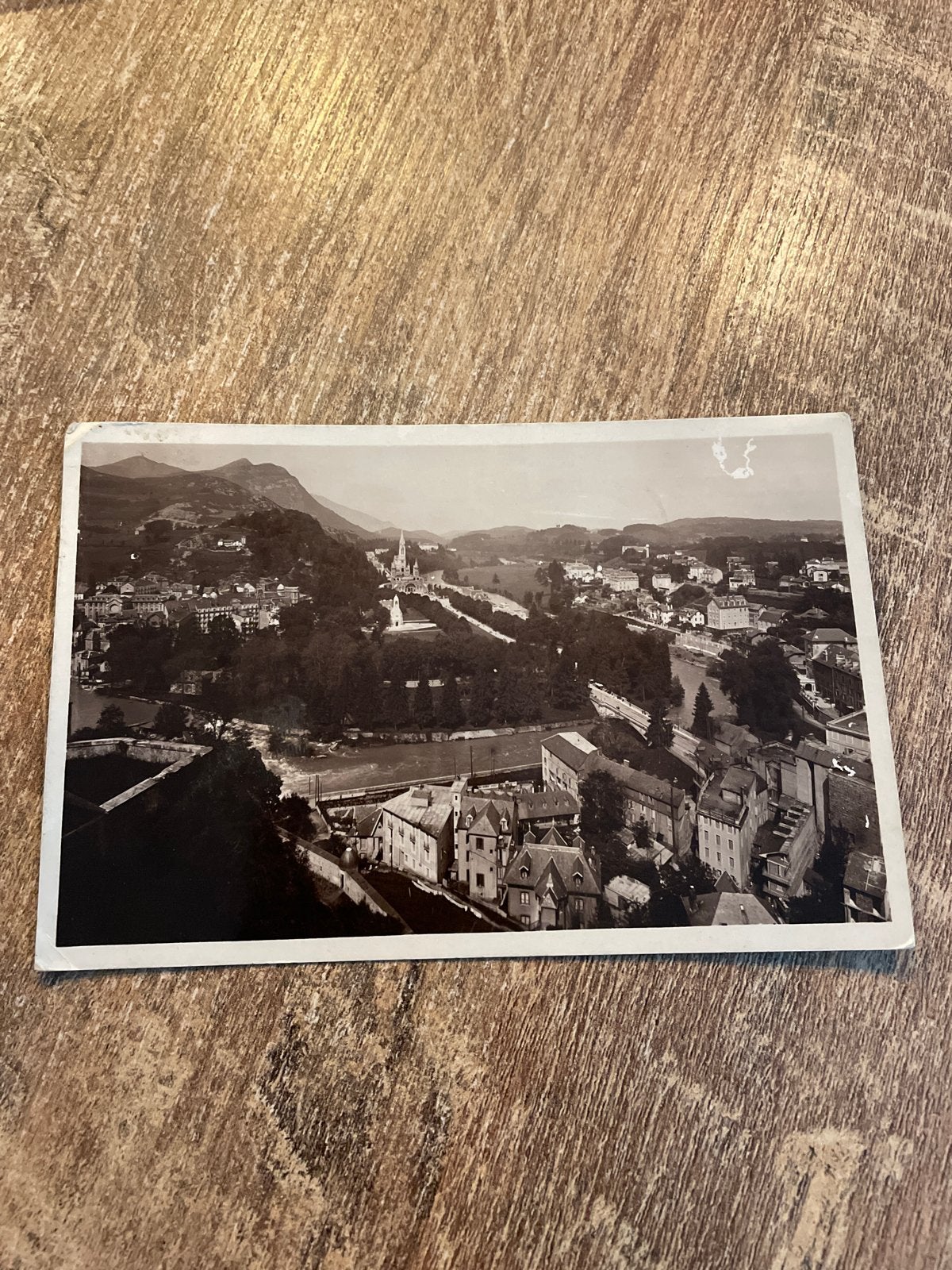 Oude ansichtkaart Lourdes, Frankrijk - 1932, Ophalen of Verzenden, 1920 tot 1940, Gelopen, Frankrijk