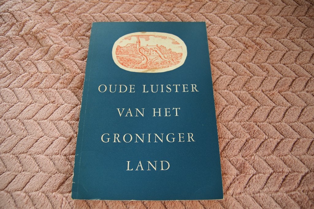 Oude luister van het Groninger land, Ophalen of Verzenden, Gelezen