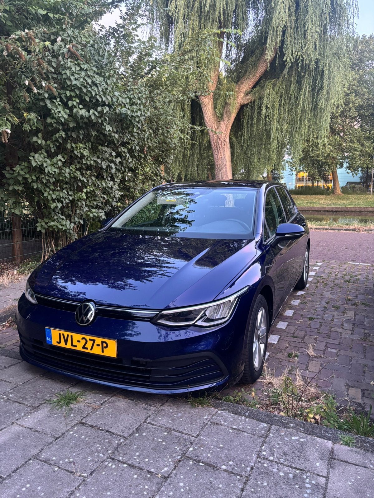 Volkswagen Golf 1.0 Etsi 110pk 7-DSG 2021 Blauw, Auto's, Blauw, 1202 kg, 650 kg, 19 km/l