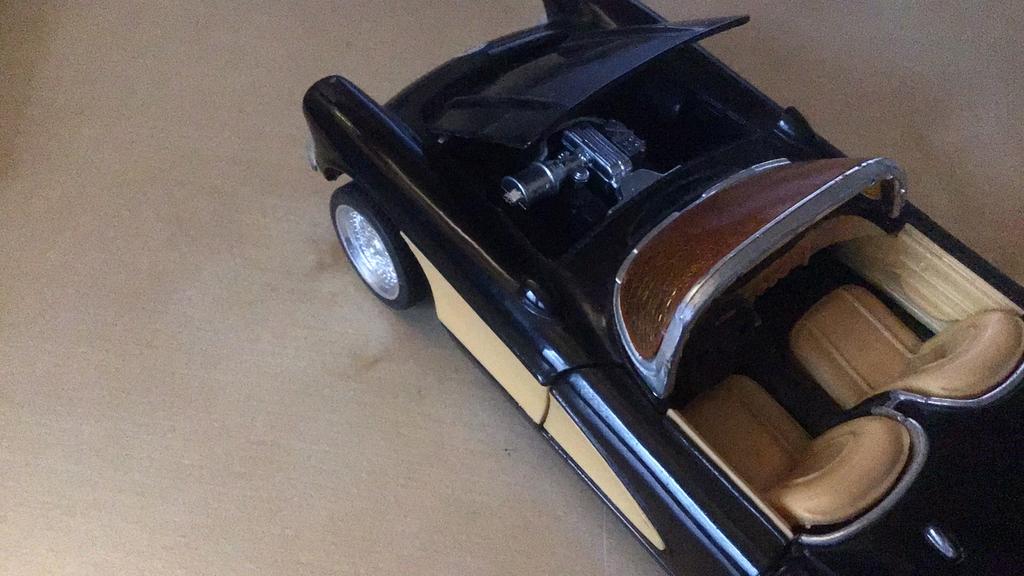 CHEVROLET CORVETTE CABRIO 1957 UIT “MOOIE TIJDEN” DUS !, Ophalen of Verzenden, Zo goed als nieuw