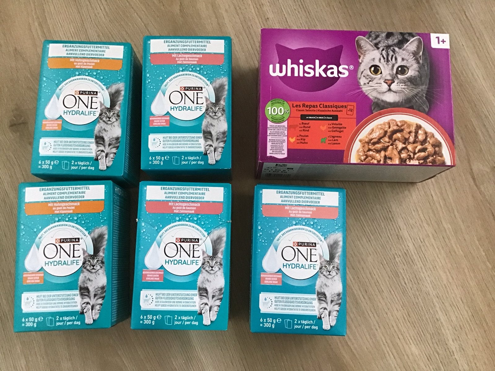 Whiskas 12-pak classic collection + 5 x Purina One hydralife, Ophalen of Verzenden, Kat