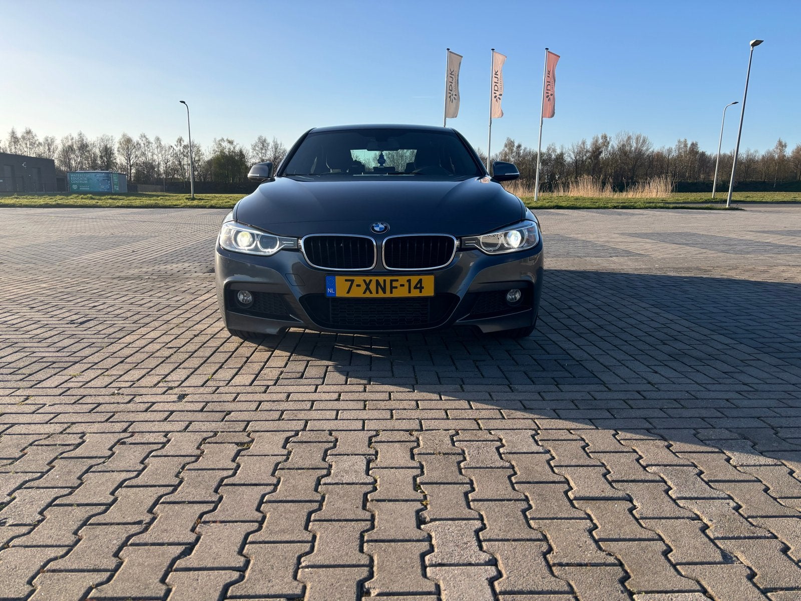 BMW 3-Serie  316I 2014 Grijs, Auto's, 1360 kg, Zwart, 4 cilinders, Origineel Nederlands