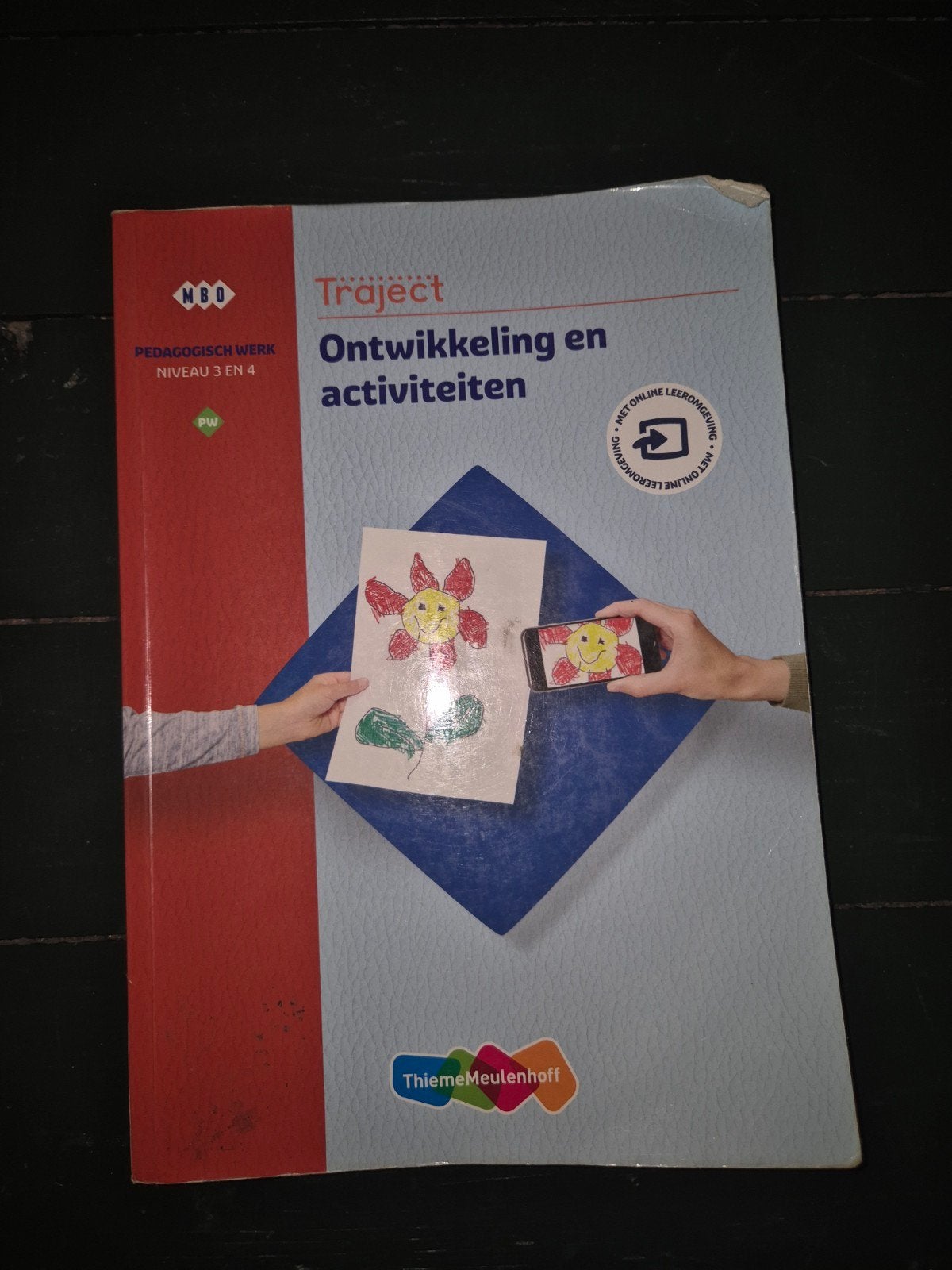 Boeken MBO Gespecialiseerd Pedagogisch Medewerker niveau 4, Boeken, Ophalen of Verzenden, Gamma, Zo goed als nieuw, MBO