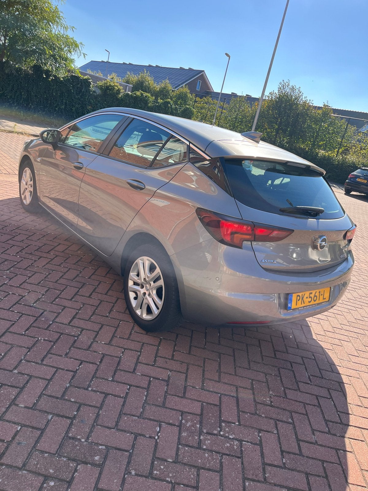 Opel Astra 1.0 Turbo 77KW 5D 2017 Grijs, Auto's, 610 kg, 23 km/l, Handgeschakeld, Particulier