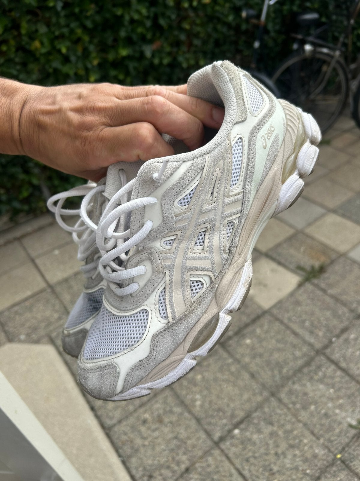 Asics maat 37,5, Sport en Fitness, Basketbal, Ophalen of Verzenden, Zo goed als nieuw, Kleding