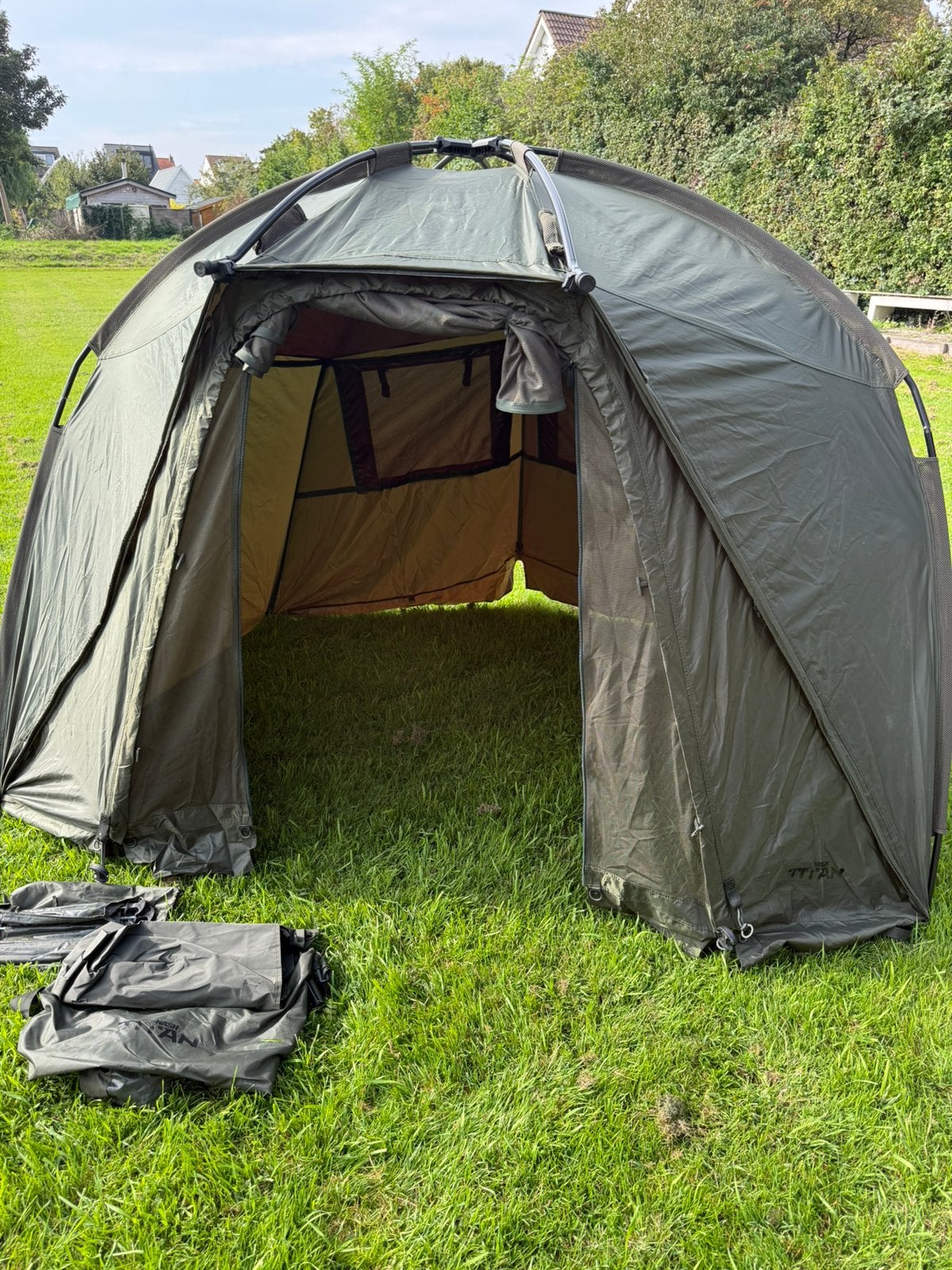 Titan hide xl, Ophalen, Zo goed als nieuw, Overige typen