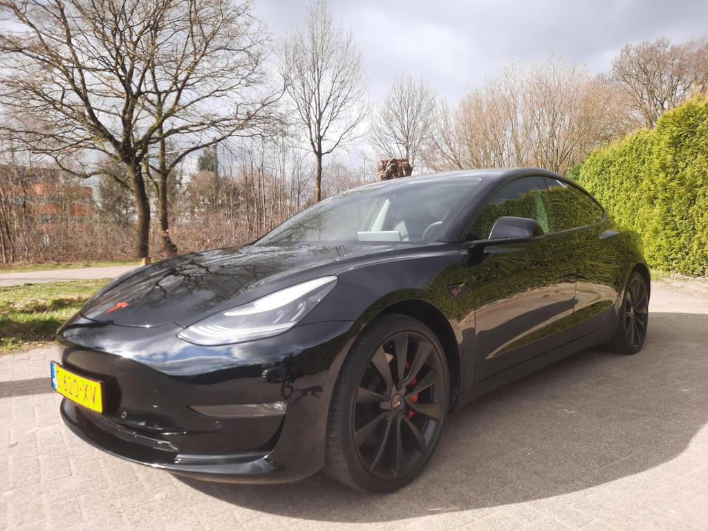 Tesla Model 3 Performance AWD 75 kWh BATTERY BROKEN RIJD WEL, Automaat, 462 pk, Zwart, 1249 min