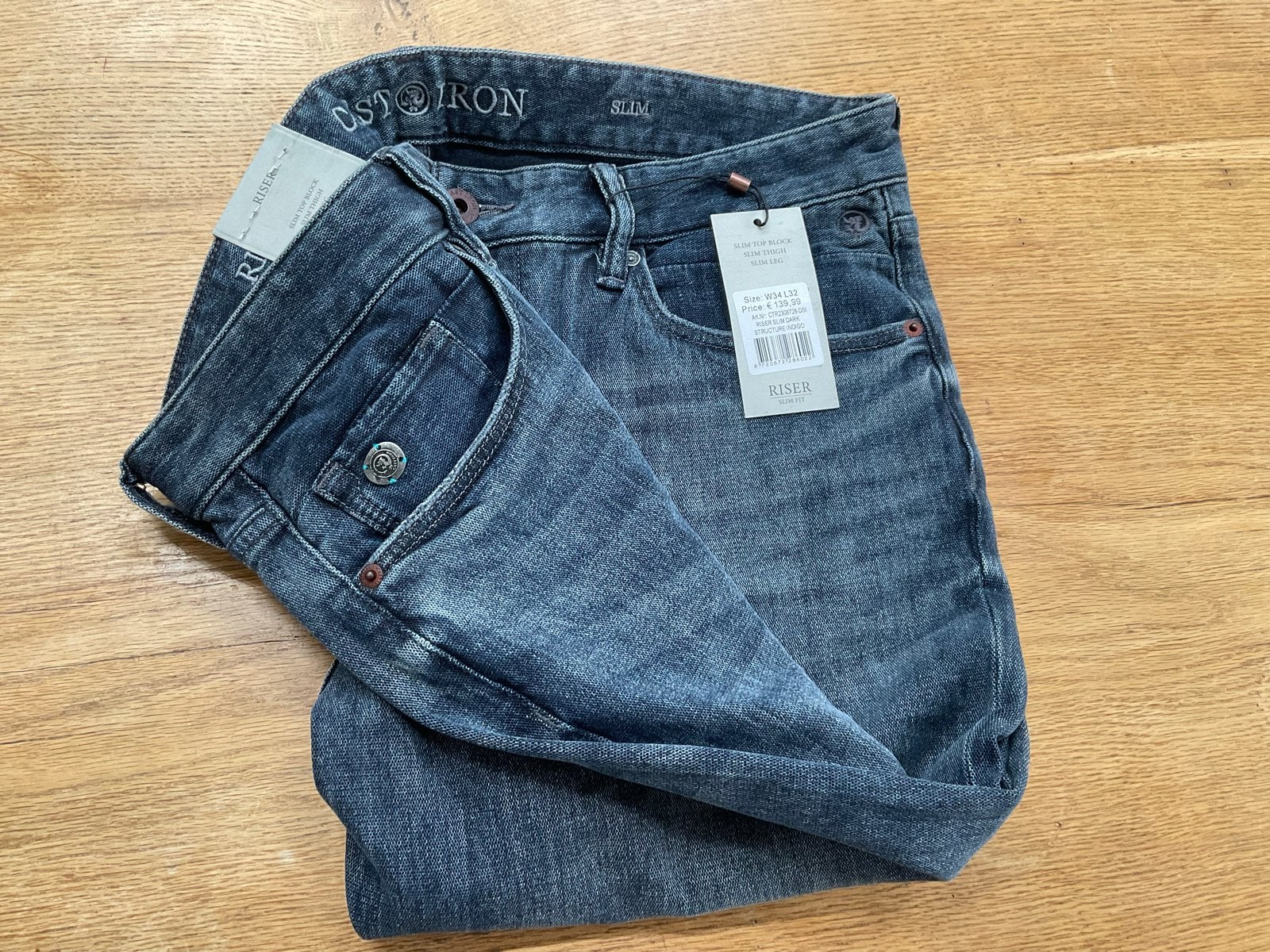 2 Cast Iron Riser Slim Fit Jeans - Nieuw met kaartjes, Ophalen of Verzenden, Nieuw, Blauw, W33 - W34 (confectie 48/50)