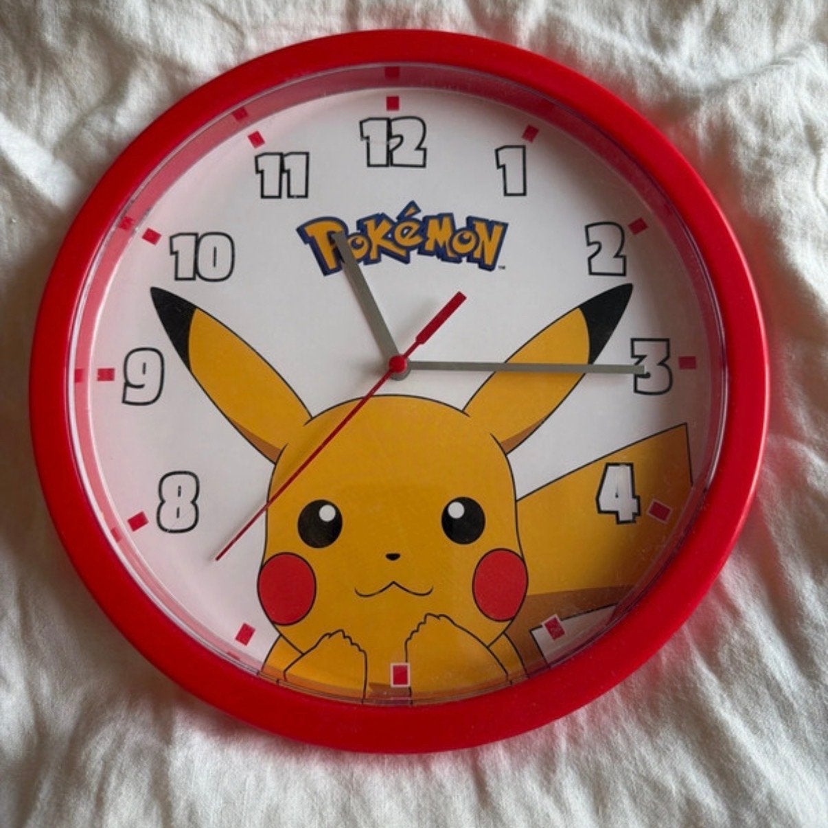 Pokémon Pikachu Wandklok - Perfect voor Kinderkamer, Wandklok, Analoog, Werkt op batterijen, Ophalen of Verzenden