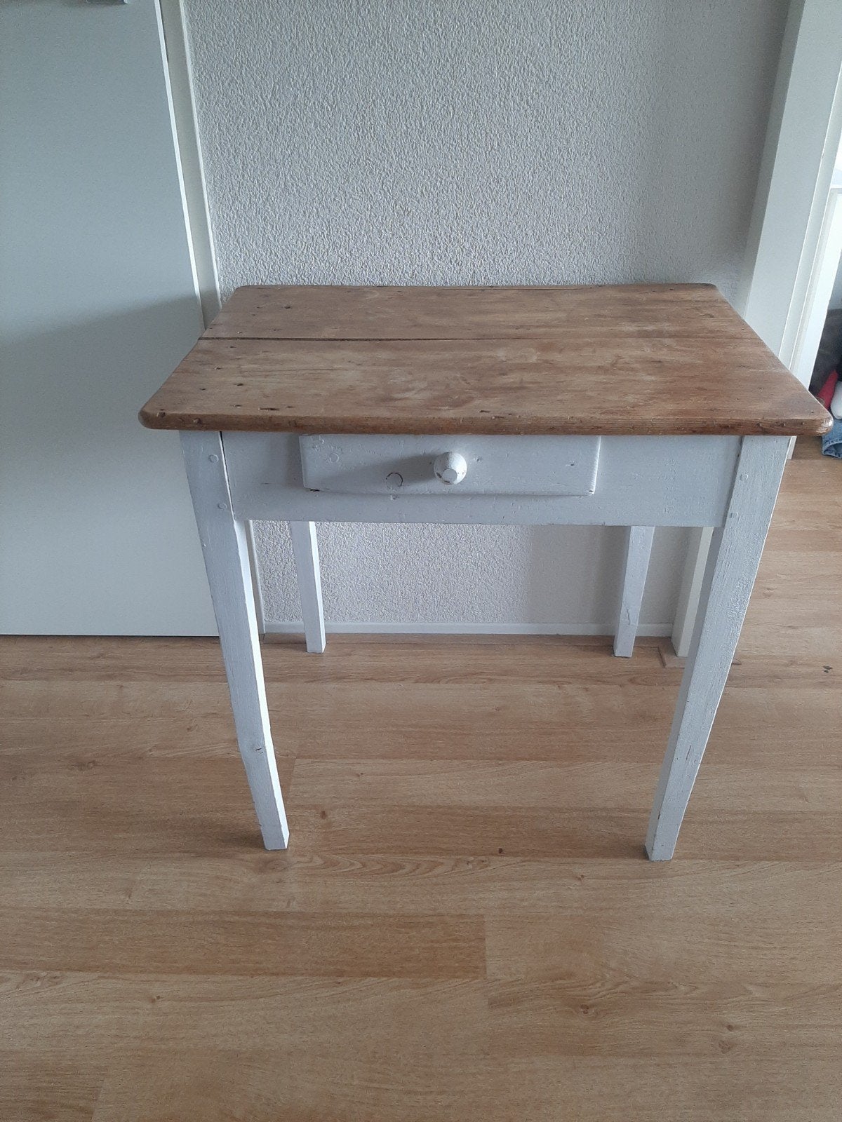 Oud houten tafeltje met lade - 70x50 cm, Antiek en Kunst, Ophalen