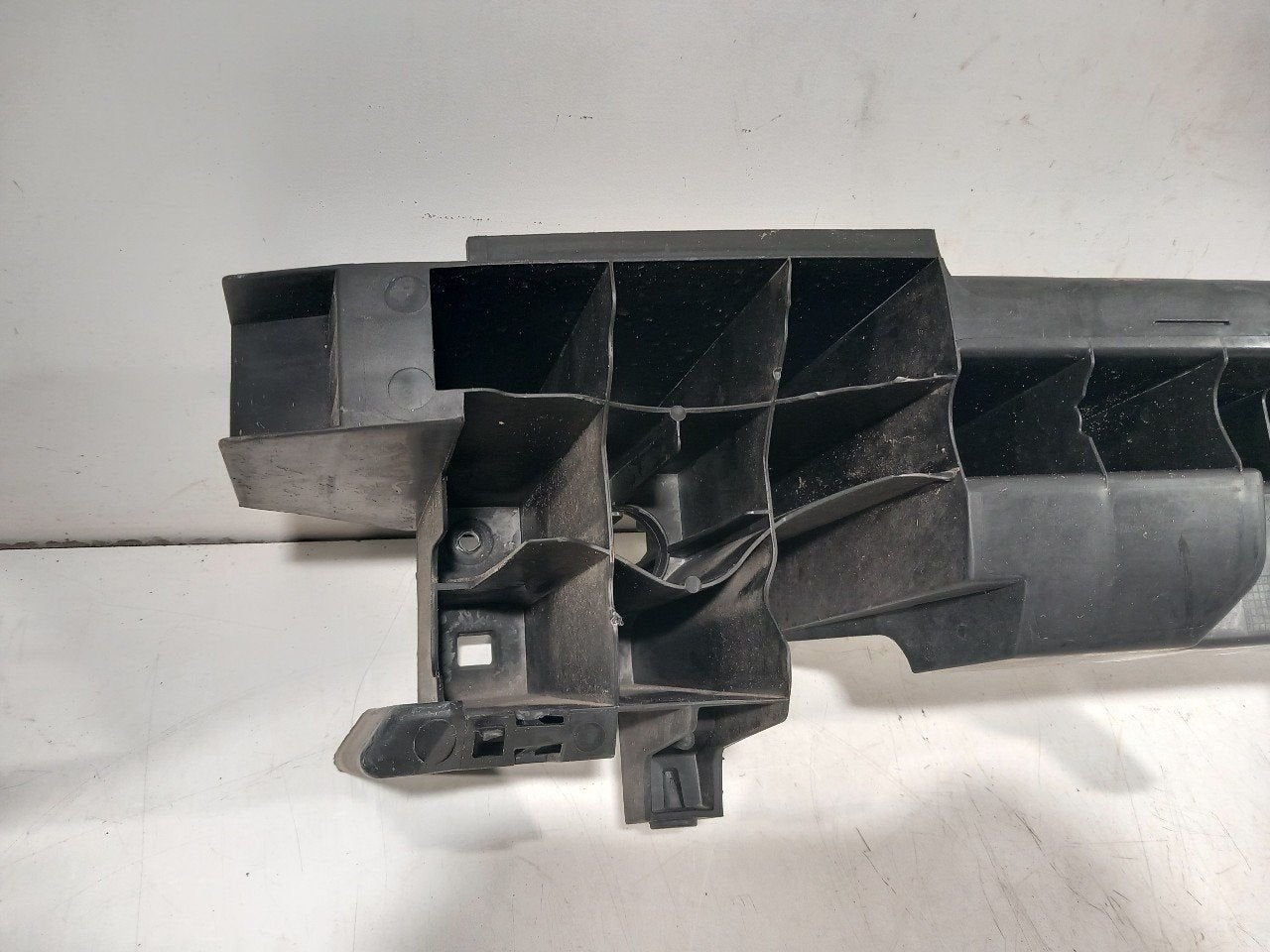 Bumperbalk achter Renault Captur, Onderdelen@venauto.nl, Van der Ven Autorecycling B.V., Gebruikt, Ettenseweg 76, 4706 PB Roosendaal, The Netherlands