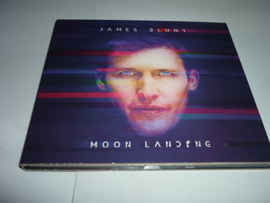 James Blunt - Moon Landing CD (Pop, 2013), Pop, Inclusief boekje, Ophalen of Verzenden, Zo goed als nieuw