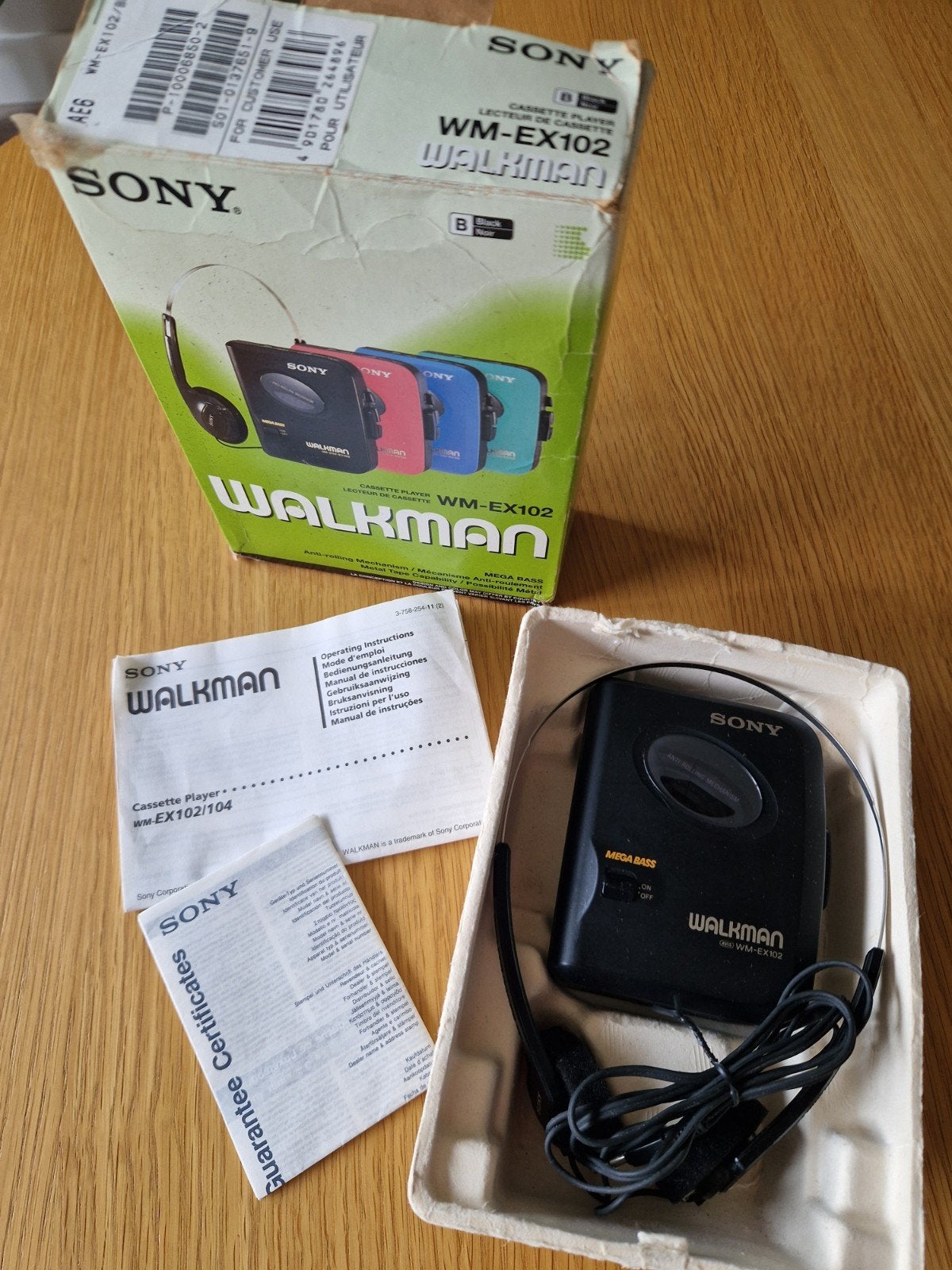 Sony WM-EX102 Walkman met Mega Bass en originele doos, Audio, Tv en Foto, Ophalen of Verzenden, Walkman
