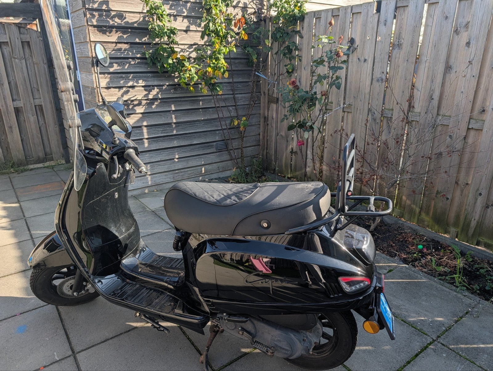 Santini capri, Fietsen en Brommers, Zo goed als nieuw, Benzine, Ophalen, Overige merken